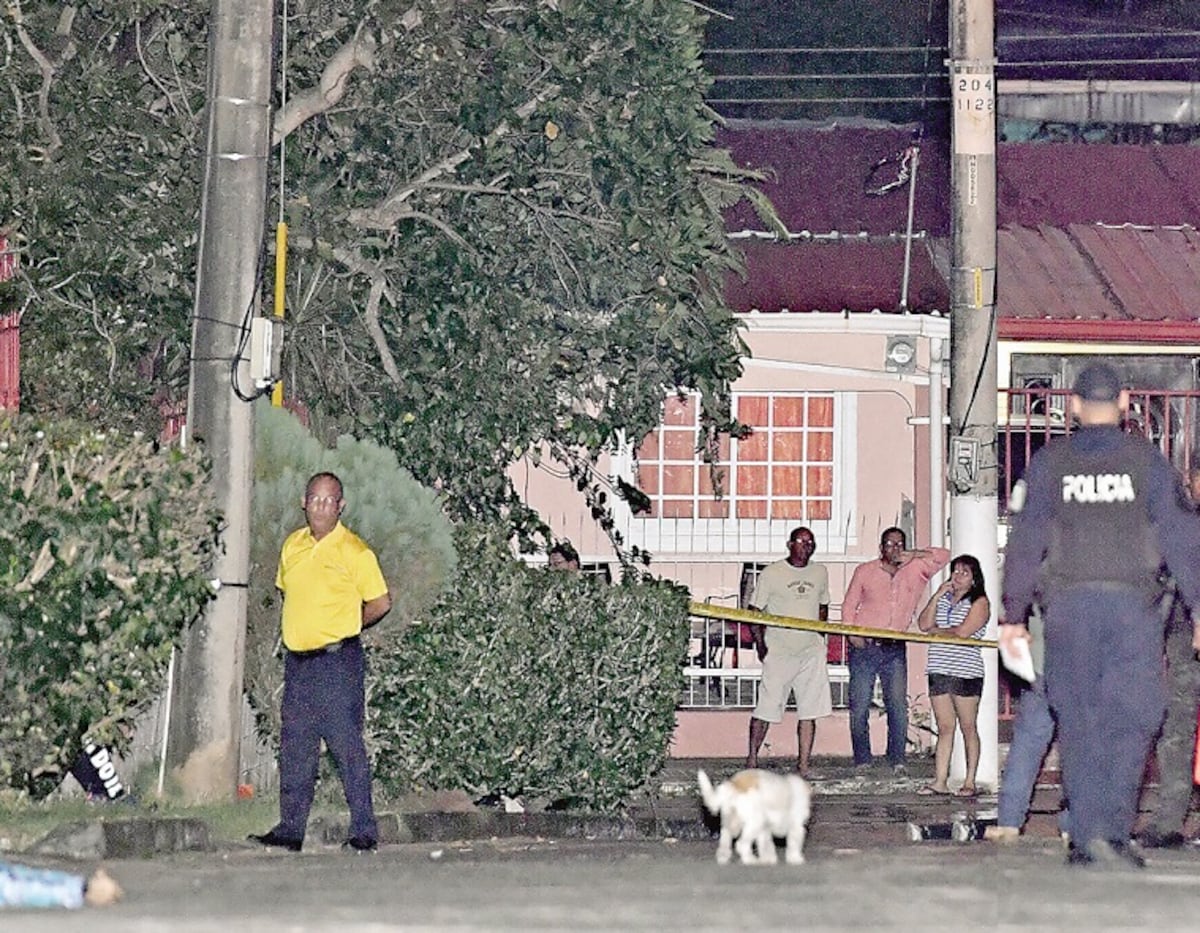 Le echan 50 años de prisión a abogada asesina