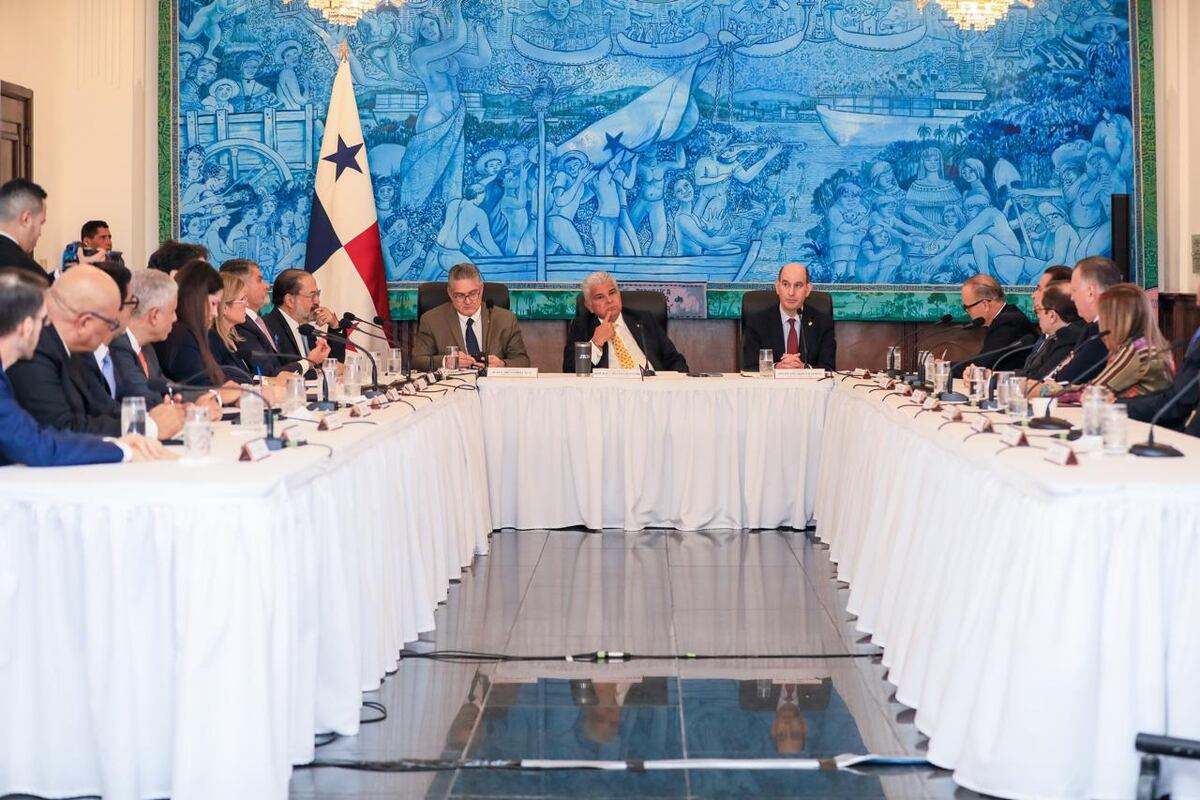 Gobierno y Asociación Bancaria apuntan a la inclusión financiera nacional