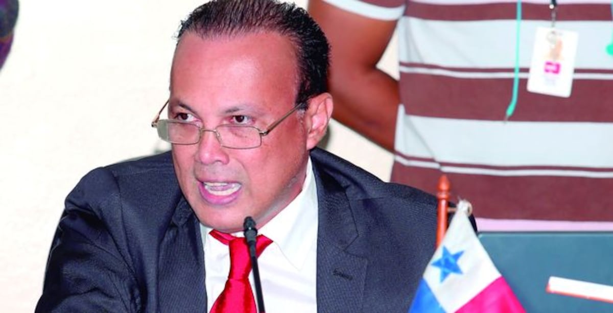 Miguel Fanovich le tira a Frías la papa caliente del PRAA 