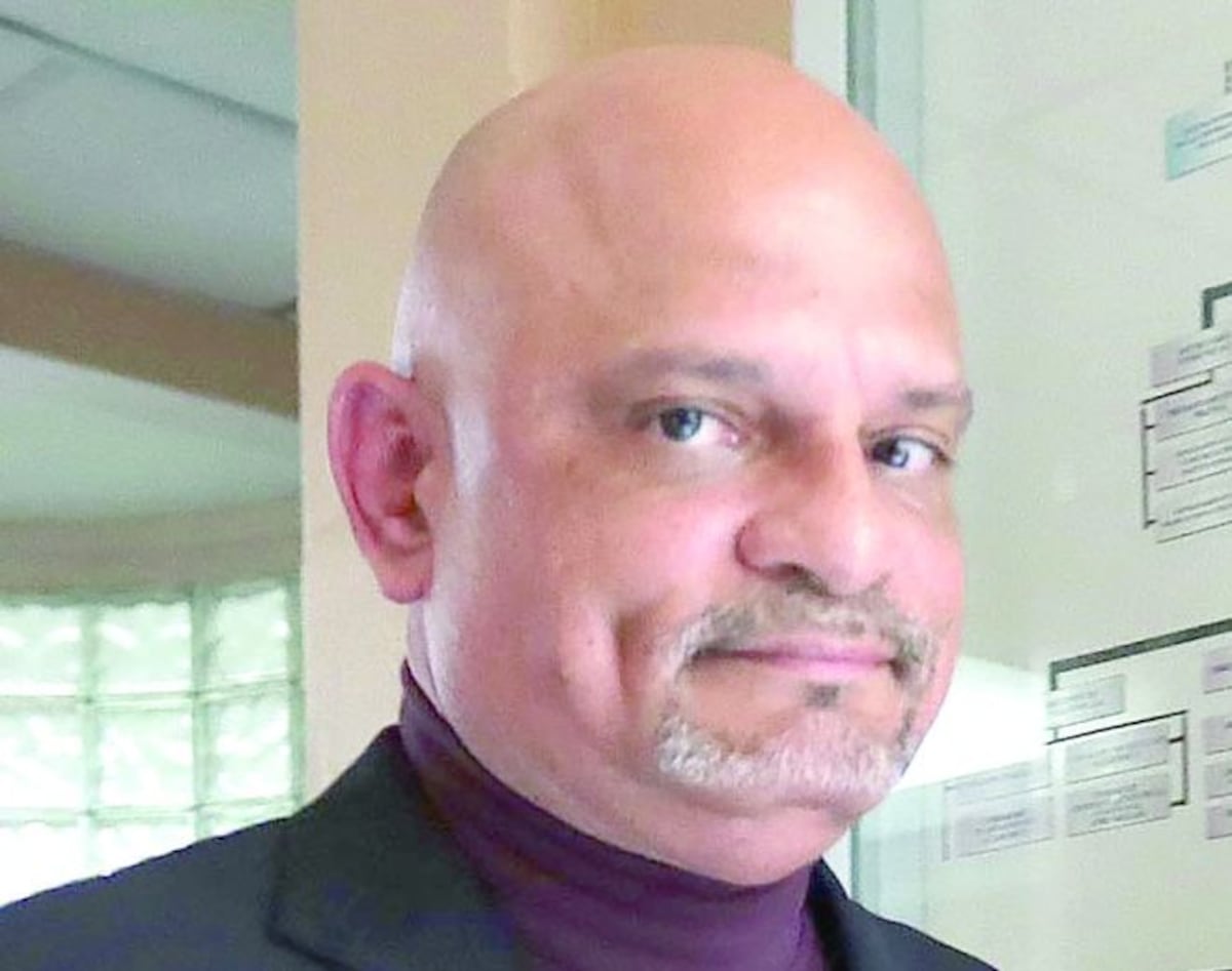 ¡INSÓLITO! Ex primera dama defiende la foto del 'parquin' en El Renacer