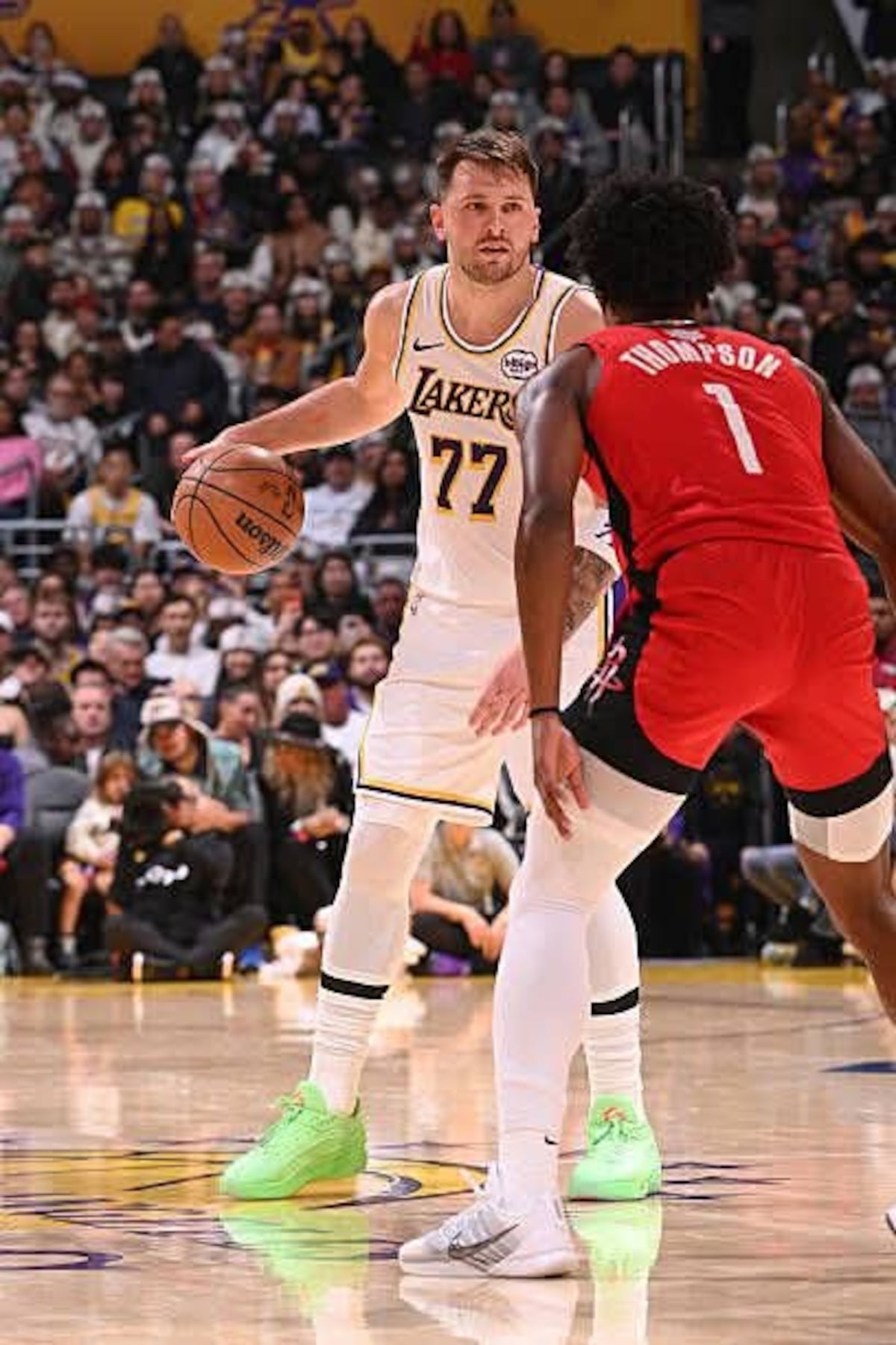 Rockets aplastan Lakers en Navidad NBA: 119-96 y Doncic se apaga en LA