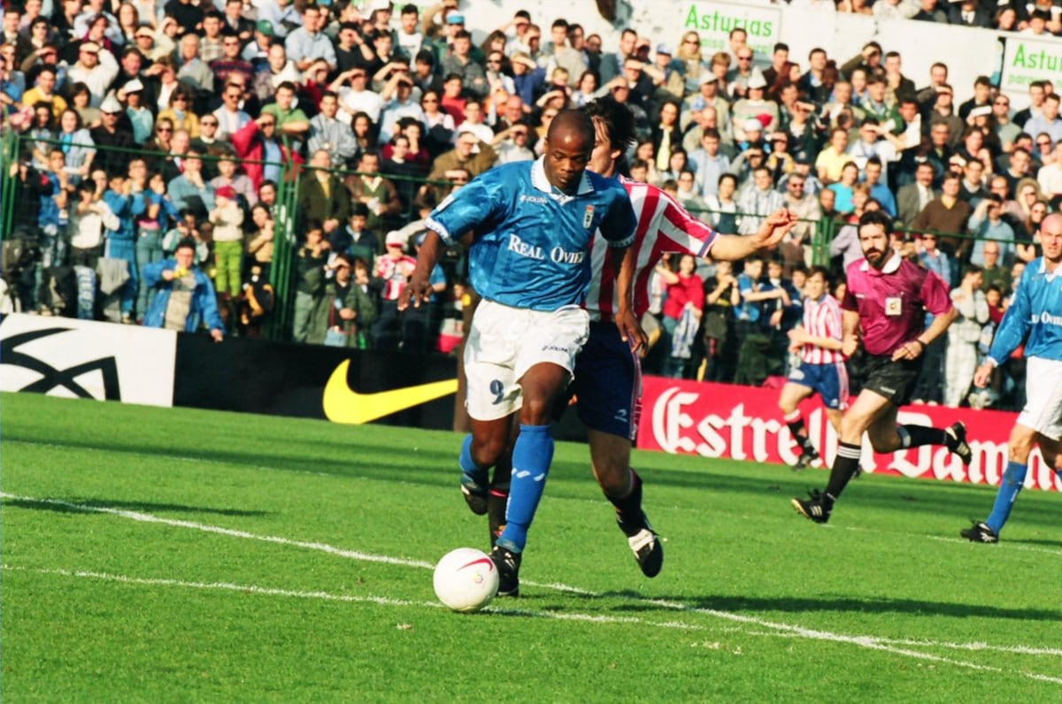 Julio Dely Valdés marcó el pulso en la fiesta del Centenario del Real Oviedo