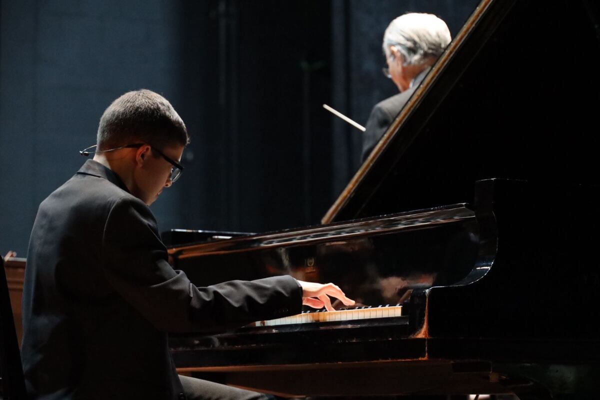 Pianista de 14 años se presenta en el Teatro Balboa junto a la Orquesta Sinfónica Nacional