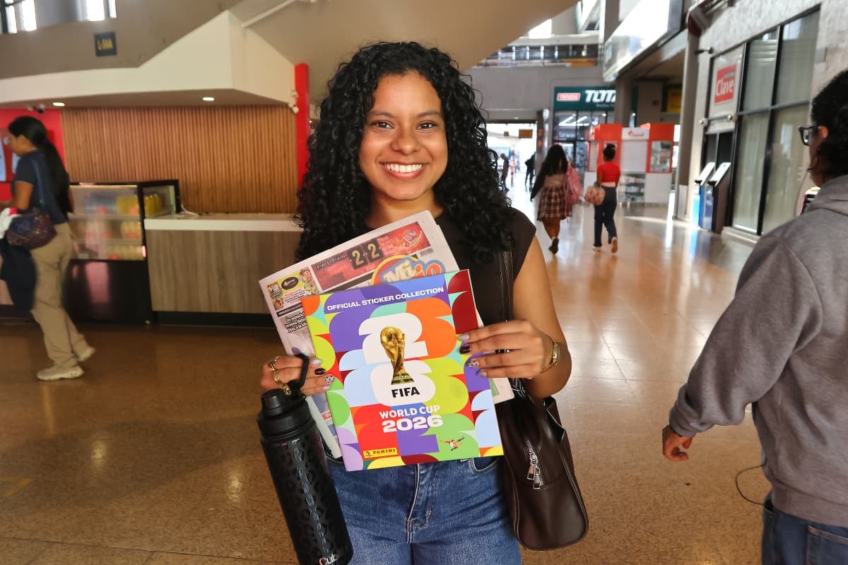 Fiebre mundialista: panameños buscan su Mi Diario para completar el álbum del Mundial 2026