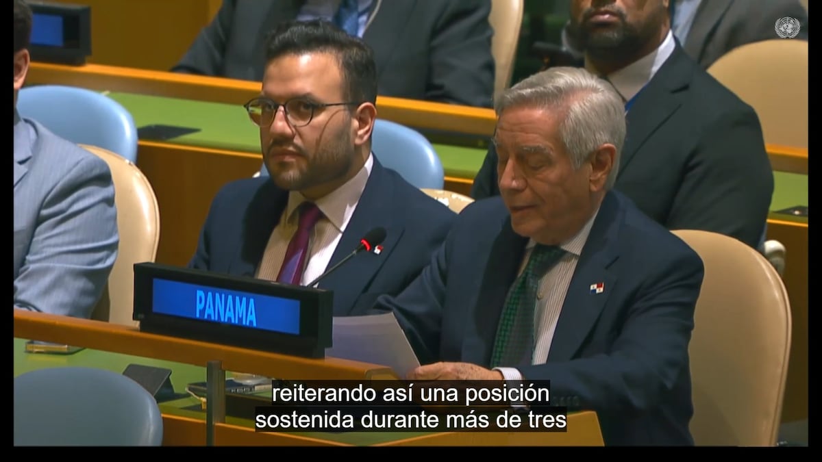 Panamá respalda levantar embargo a Cuba, pero pide transición a la democracia