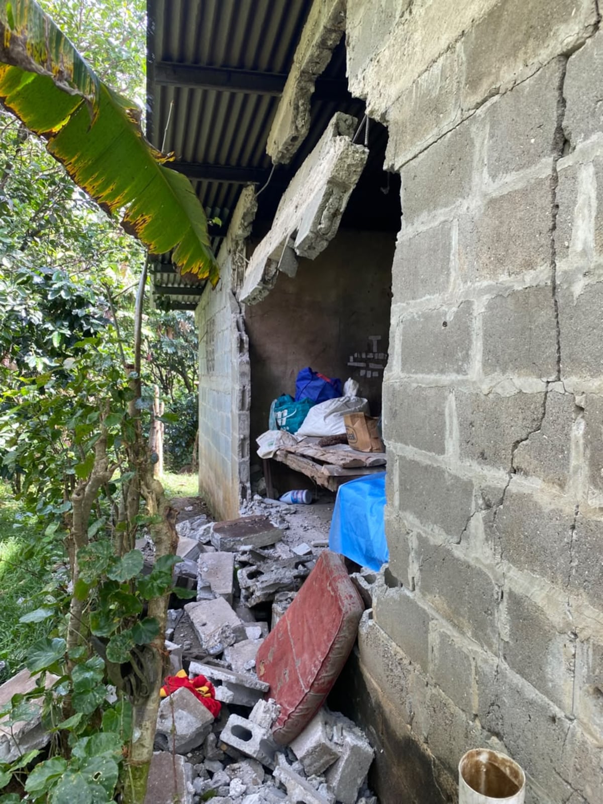 Exclusiva. Terremoto en Panamá: Sin colchones, sin luz y con miedo; Residentes de La Pintada piden ayuda tras el sismo