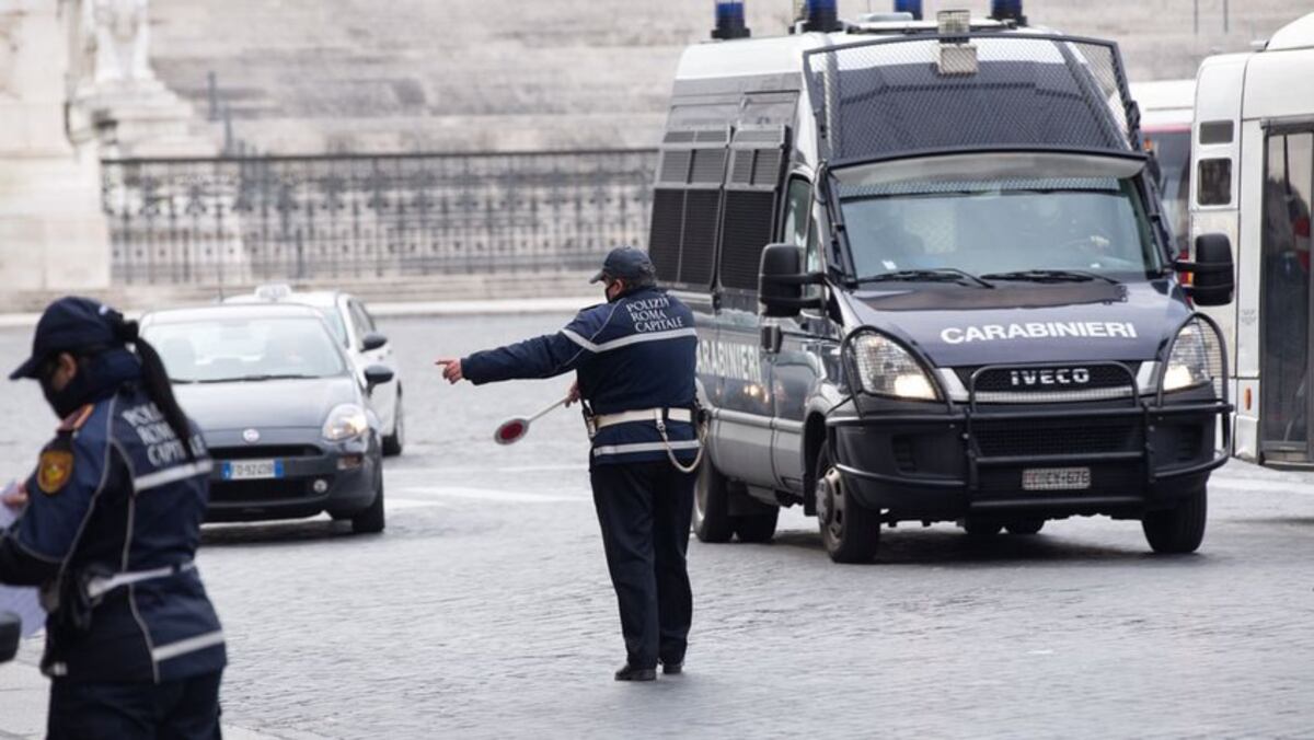 Los contagios en Italia se disparan a 24 mil en el último día