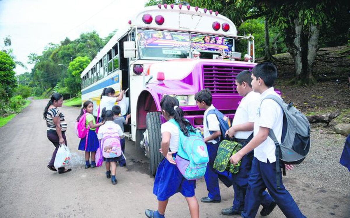 Nuevo Emperador y Santa Clara con múltiples necesidades