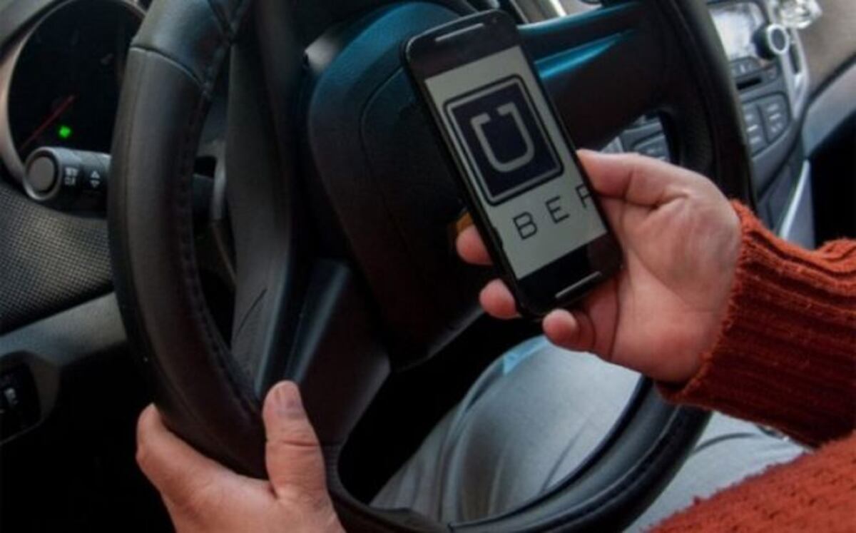 AUDIO. Sacan a conductores extranjeros de Uber
