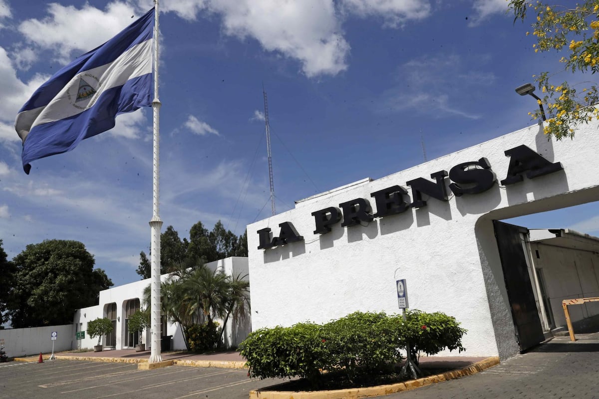 Ortega le da la espalda a la Unesco tras premio a diario opositor