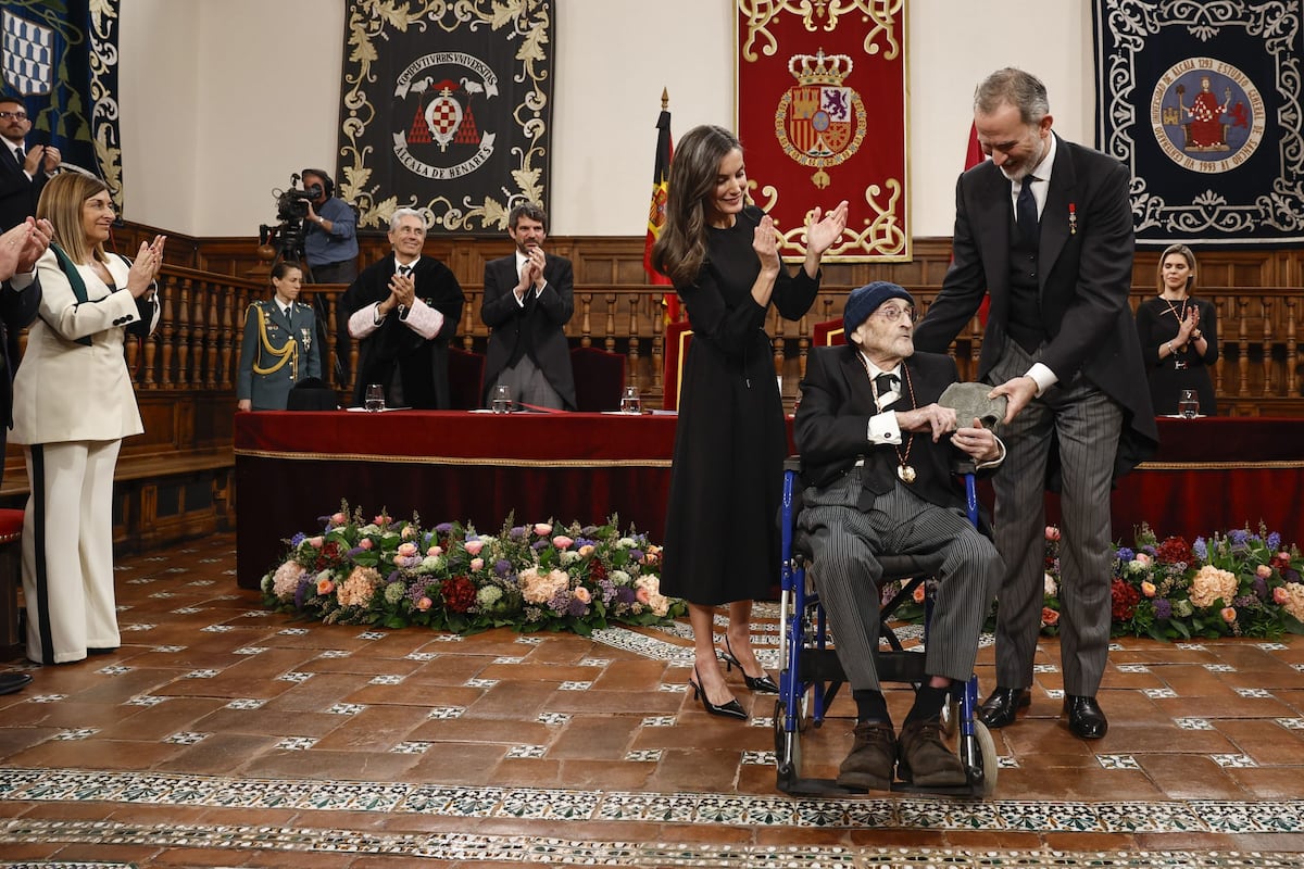 ‘Nos hemos convertido en influencers y mercachifles’