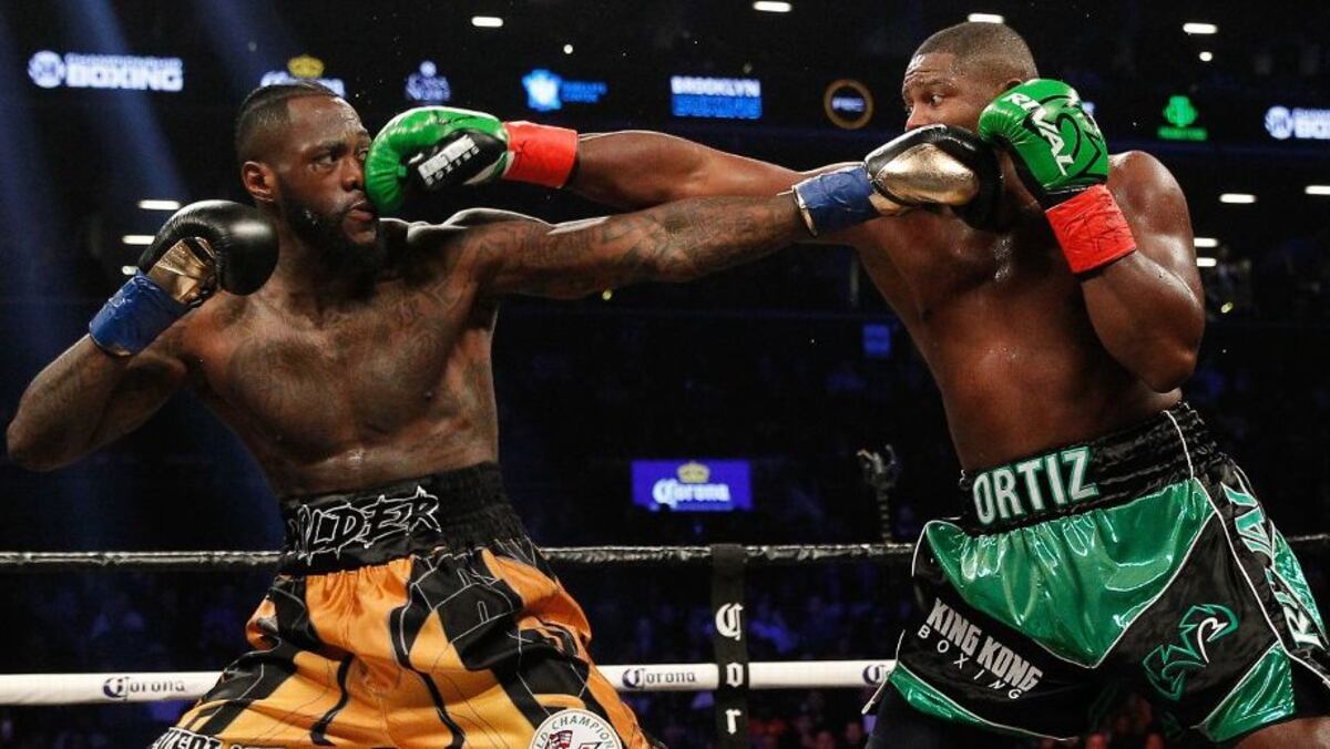 Panameños le ven mucho chance a ‘King Kong’ Ortiz sobre Deontay Wilder