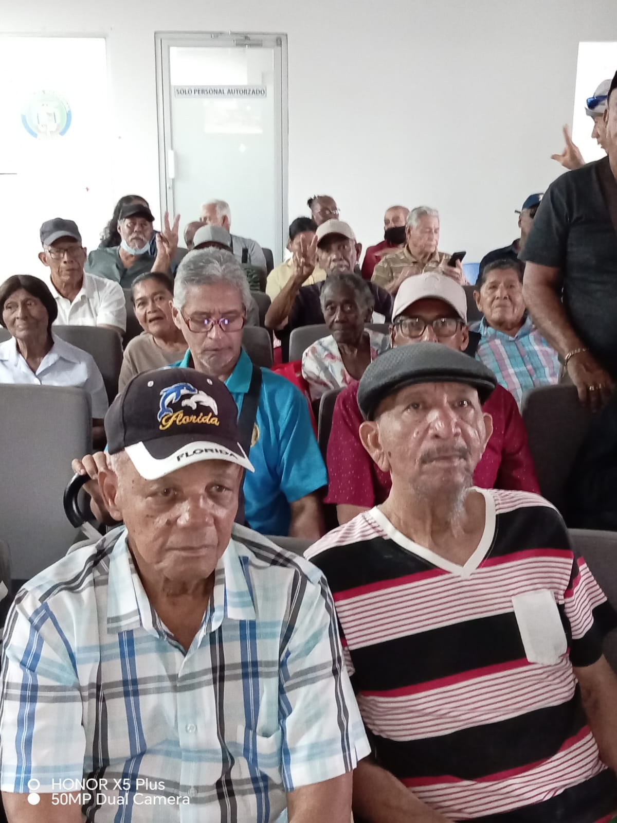 Coordinadora Fecha logra presentar proyecto en la Asamblea Nacional para subir pensiones en Panamá