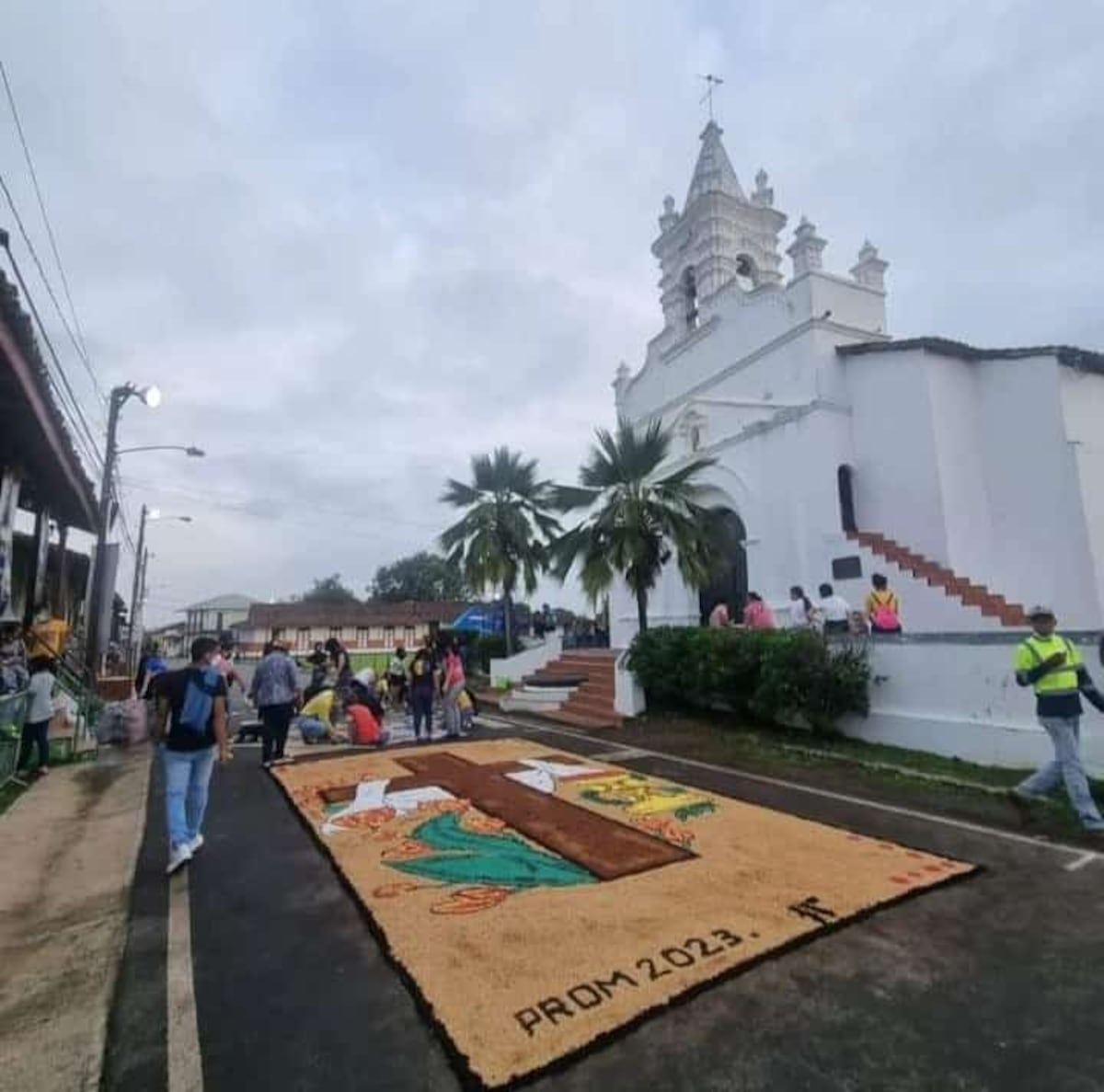 Celebran el Corpus Christi en La Villa de Los Santos y en Parita de Herrera. Video