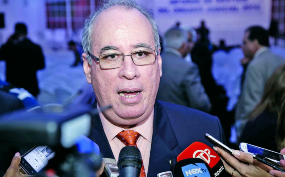 SE EMBERRACA| 'Corte de porquería, ladrones', dijo la Primera Dama