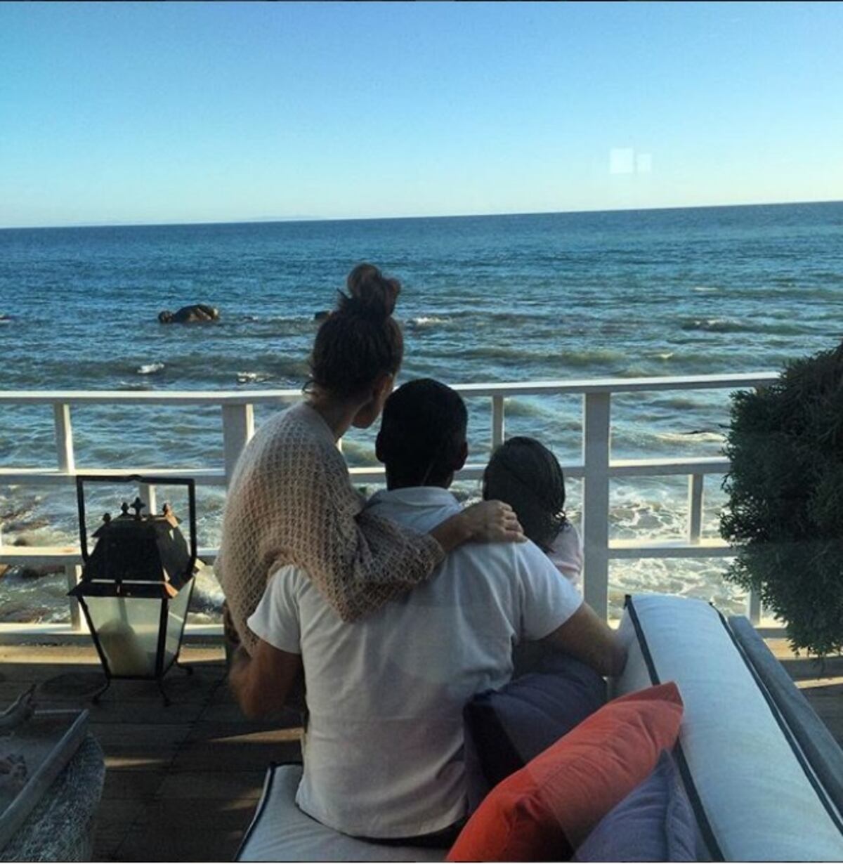 Justine Pasek muestra su pancita a pocos días de dar a luz a su segundo hijo