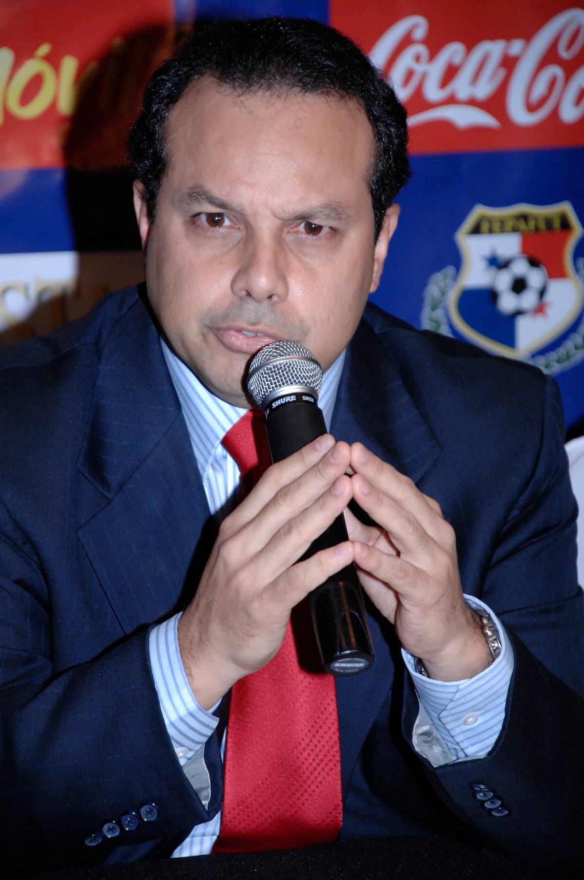 Expresidente de Fepafut y su esposa a juicio por supuesto blanqueo de capitales