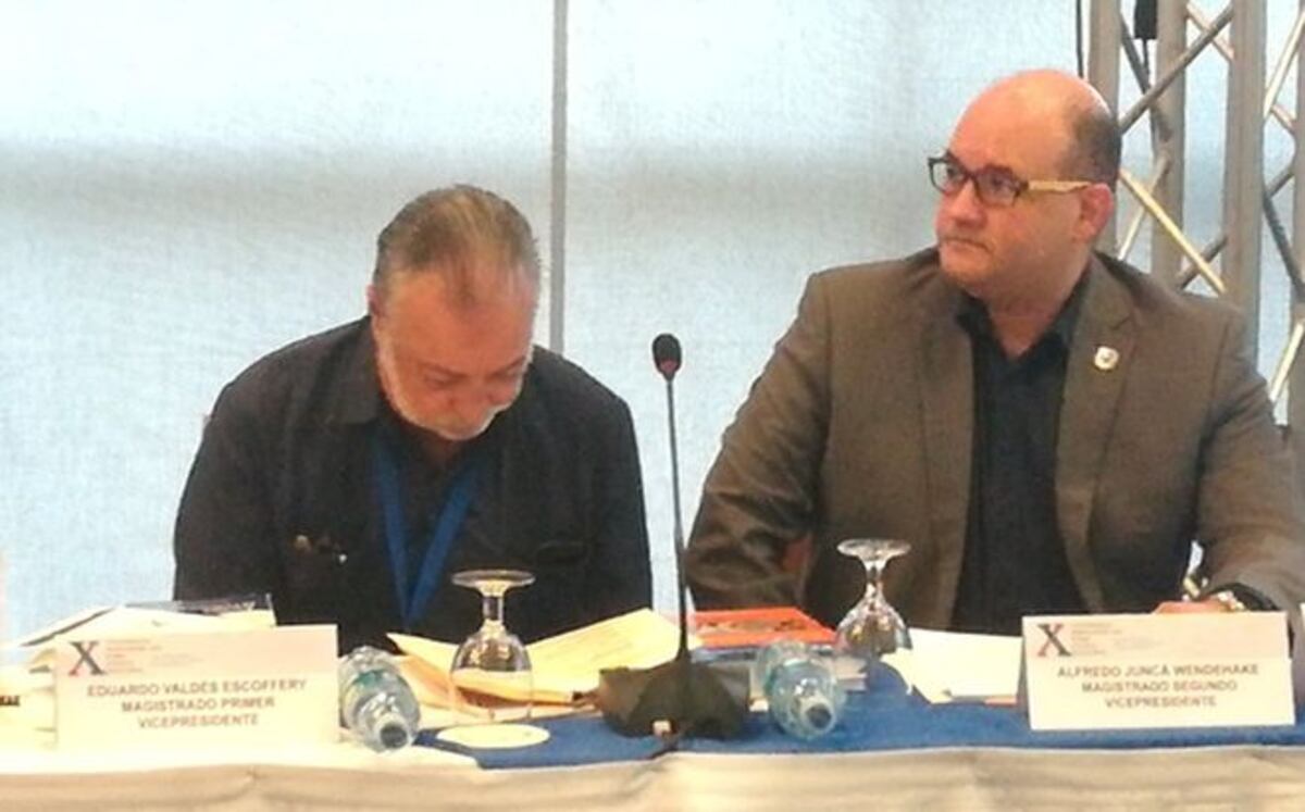 CD elige hoy su candidato presidencial. Aclaran cambios en centros de votación