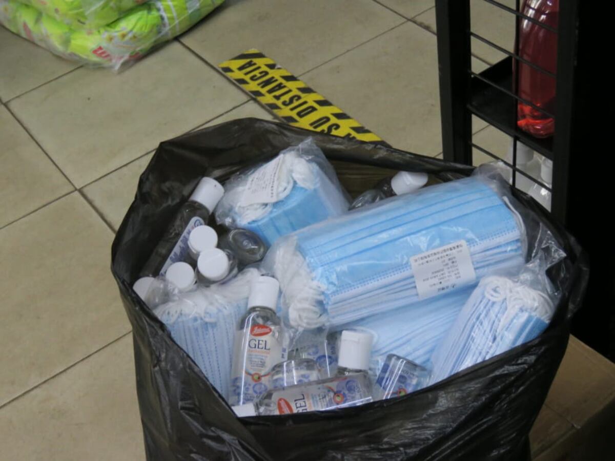 Encuentran ratas muertas en supermercados de La Chorrera y mascarillas sin medidas de salubridad