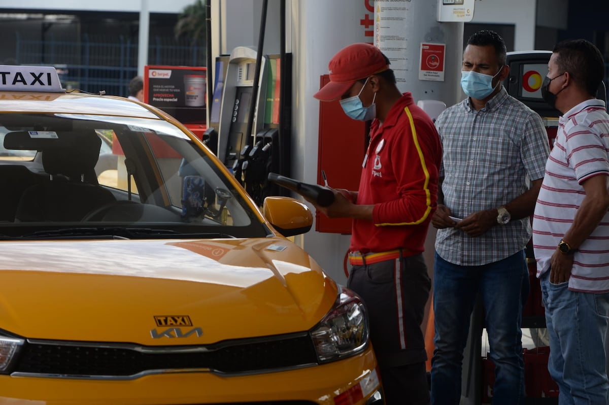 Reactivan bono de combustible para transportistas