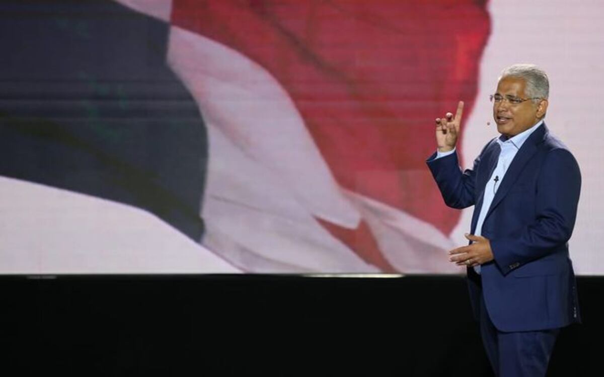 Blandón y Lombana tratan de coquetear con Ana Matilde en sus campañas políticas