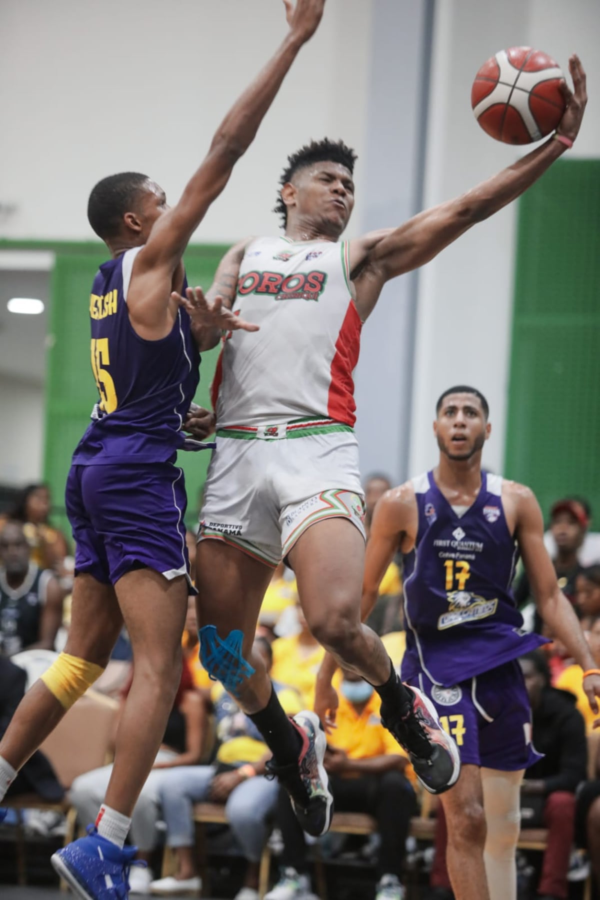 Correcaminos en la LPBF U16 y Toros en la LPB U21 a un juego del título