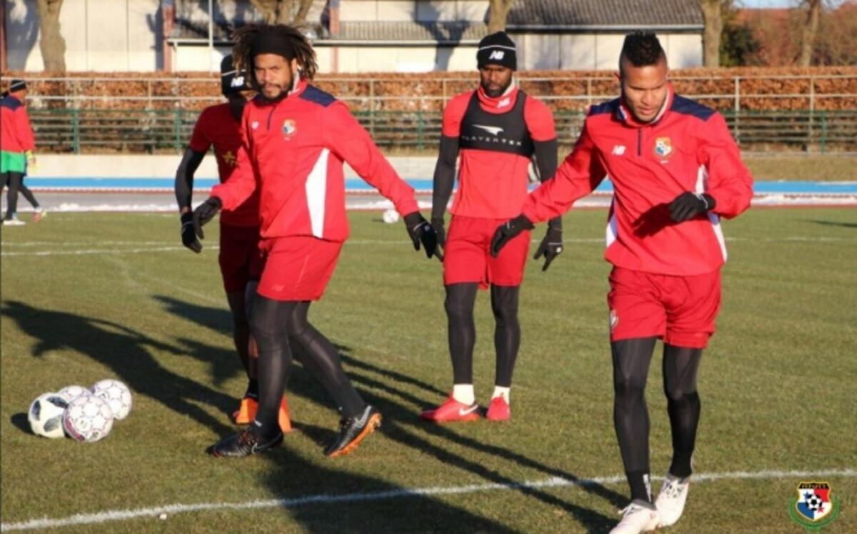 'Bolillo' no quiere pasar dolor ante Dinamarca