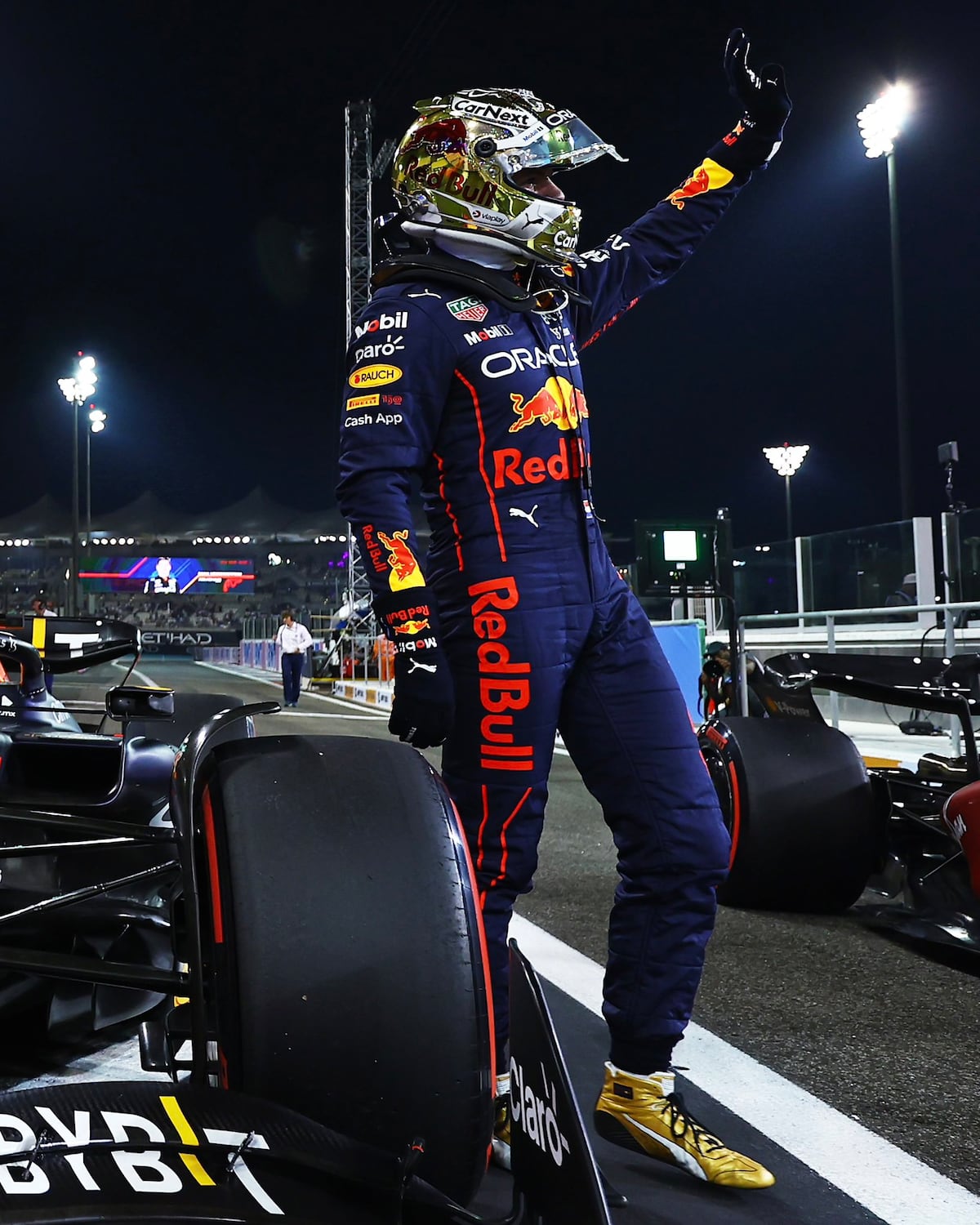 Verstappen gana el GP de Abu Dabi. Leclerc se quedó con el subcampeonato