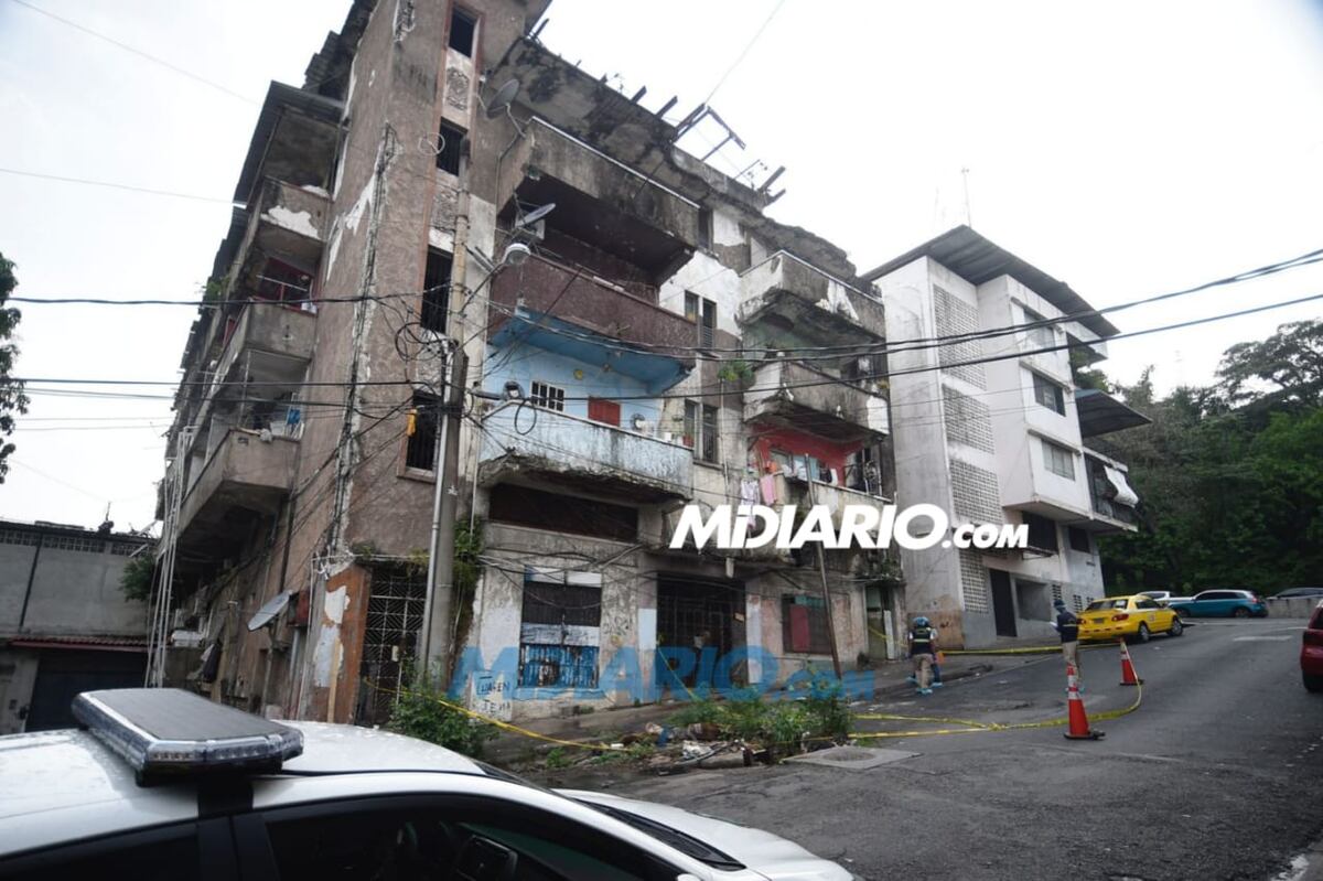 Llegaba en un taxi, pero lo esperaban. A tiros le quitan la vida a ‘Pariguayo’ en Santa Ana.