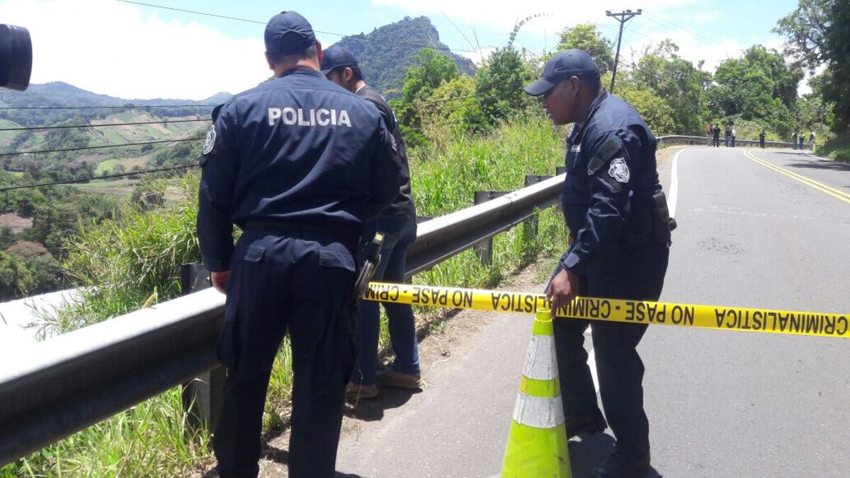 Menor de 17 años y un adulto son investigados por asesinato de mujer en Volcán