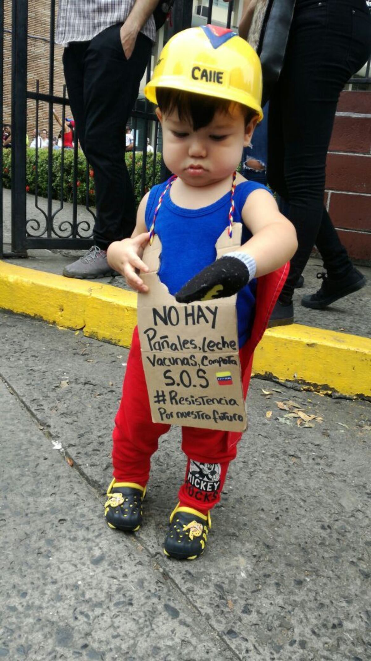 Cerca de 8 mil venezolanos han acudido al Instituto Técnico Don Bosco para votar