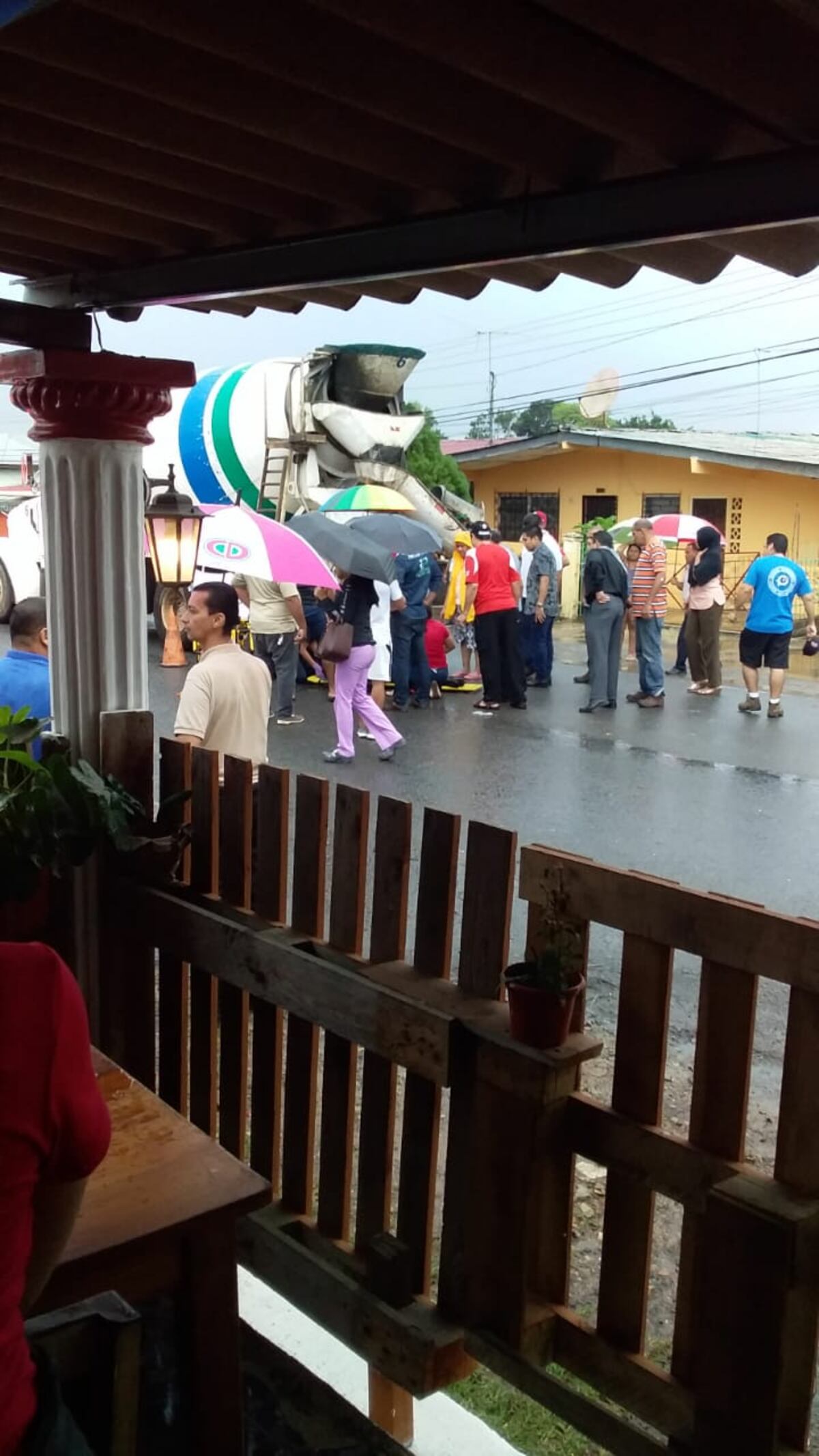 Tragedia. Camión concretero le pasa por encima a niño en La Chorrera