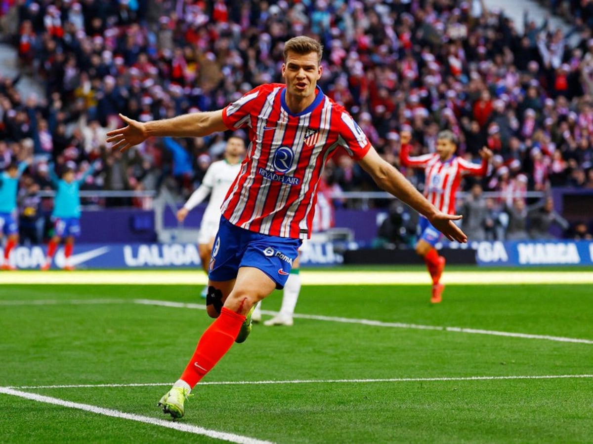 Atlético de Madrid sufre pero vence 1-0 al Alavés con golazo de cabeza de Sorloth