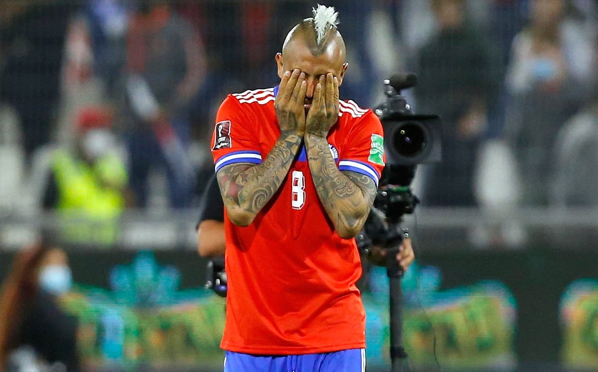 Chile fuera del Mundial, Vidal elimina tuit a sus hijos y Gareca renuncia