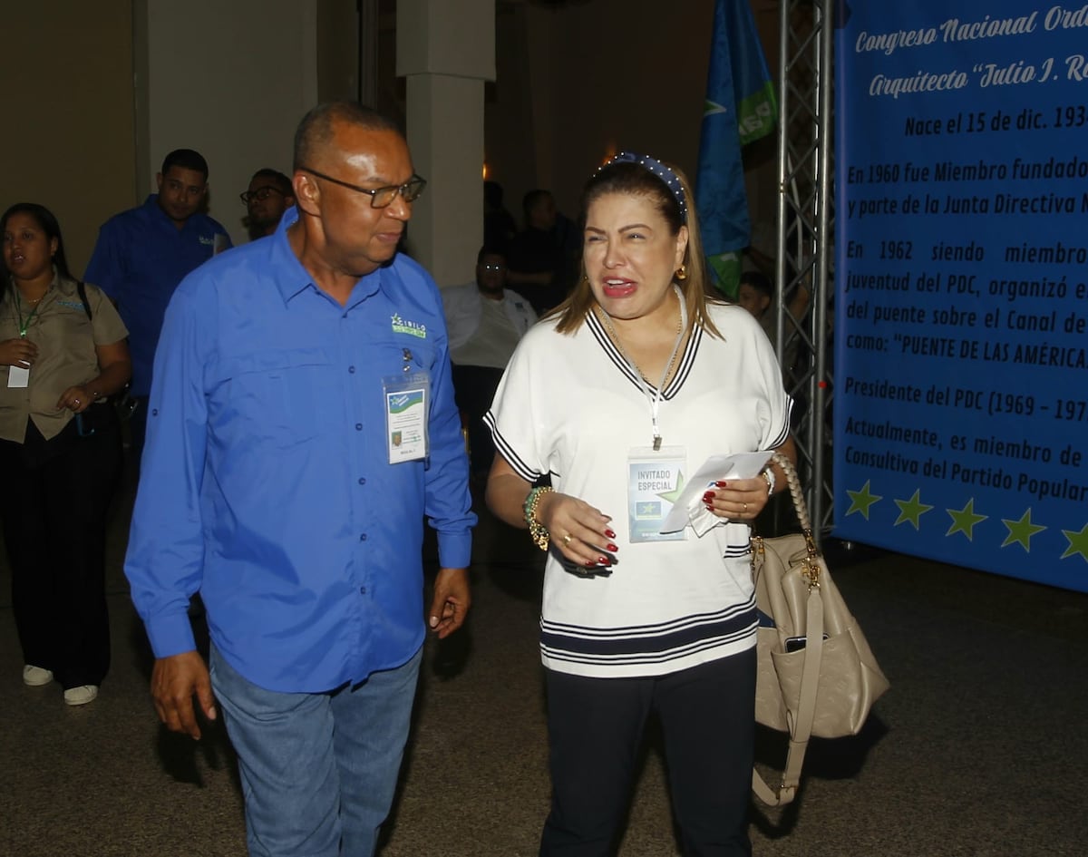 Cirilo Salas es elegido presidente del Partido Popular