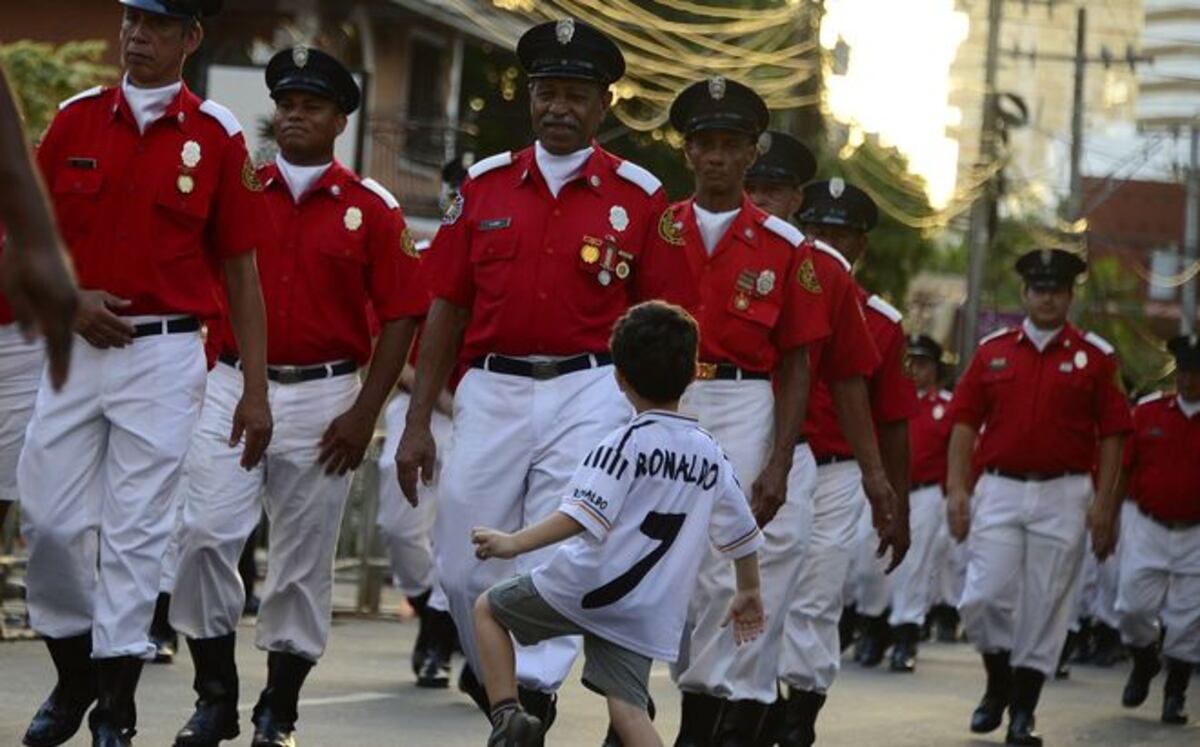Benemérito cuerpo de Bomberos celebra fundación       