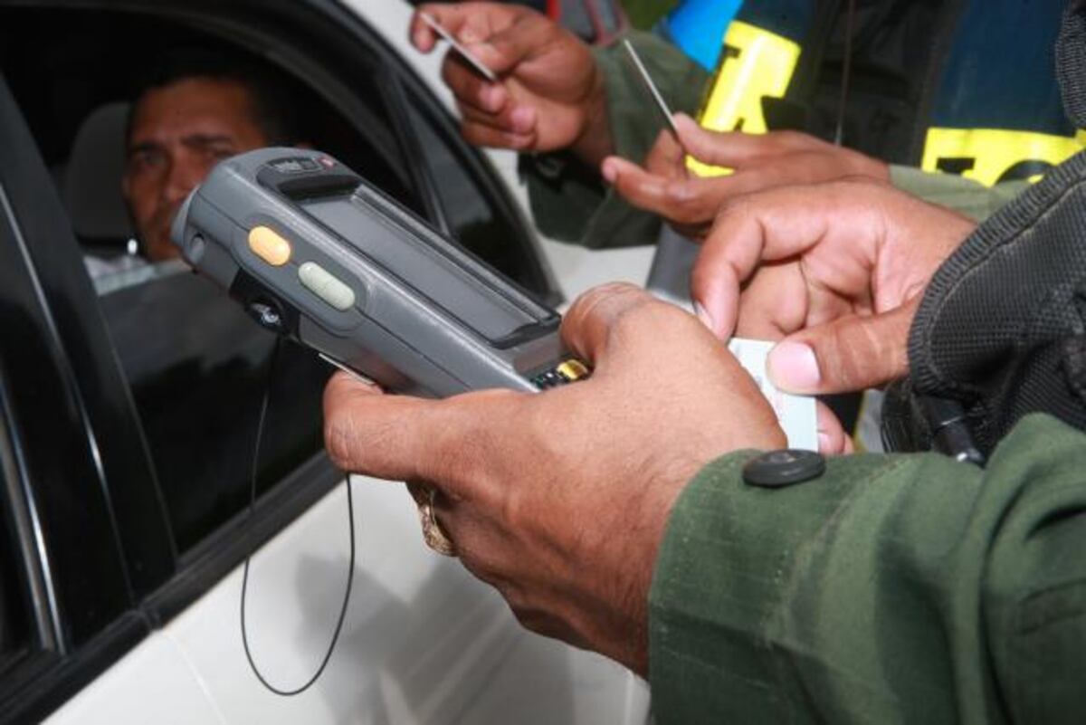 Se aplicaron 1,593 boletas por infracciones de tránsito en las últimas horas