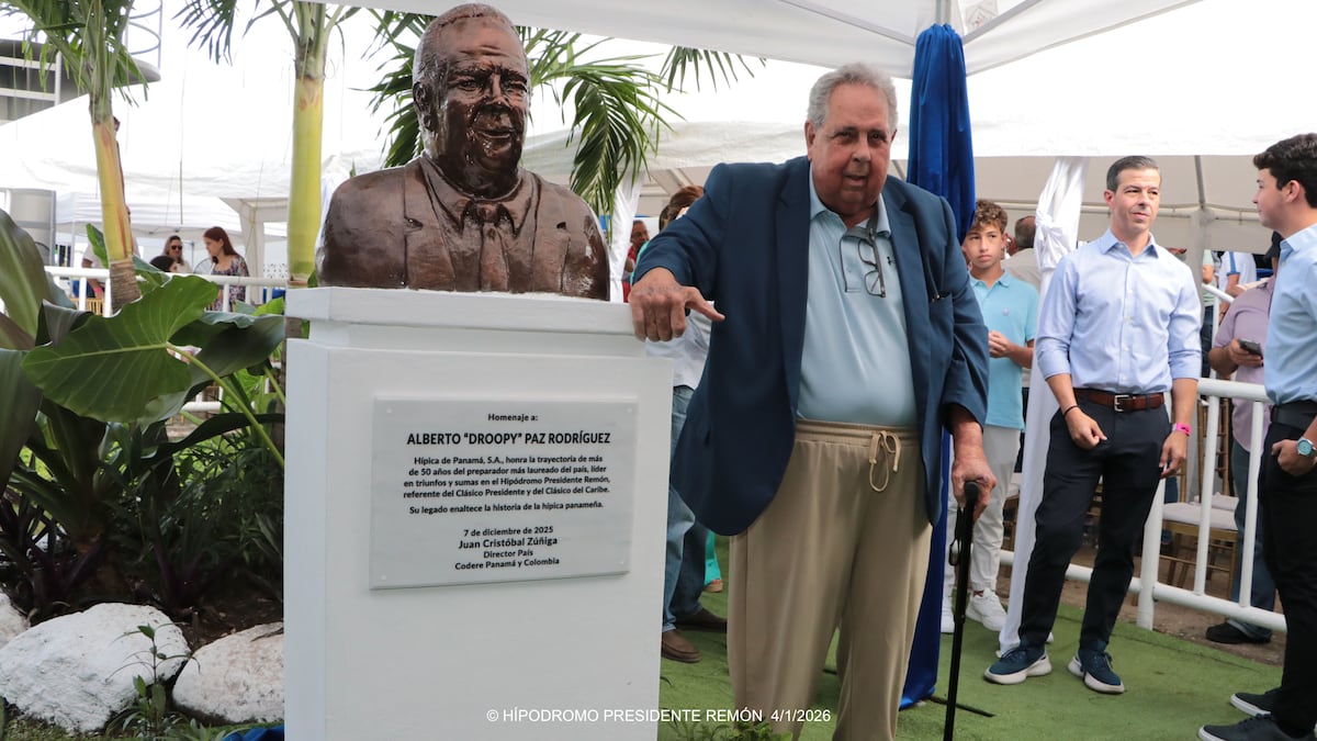 El legado de Paz Rodríguez inmortalizado con busto en el Hipódromo Presidente Remón