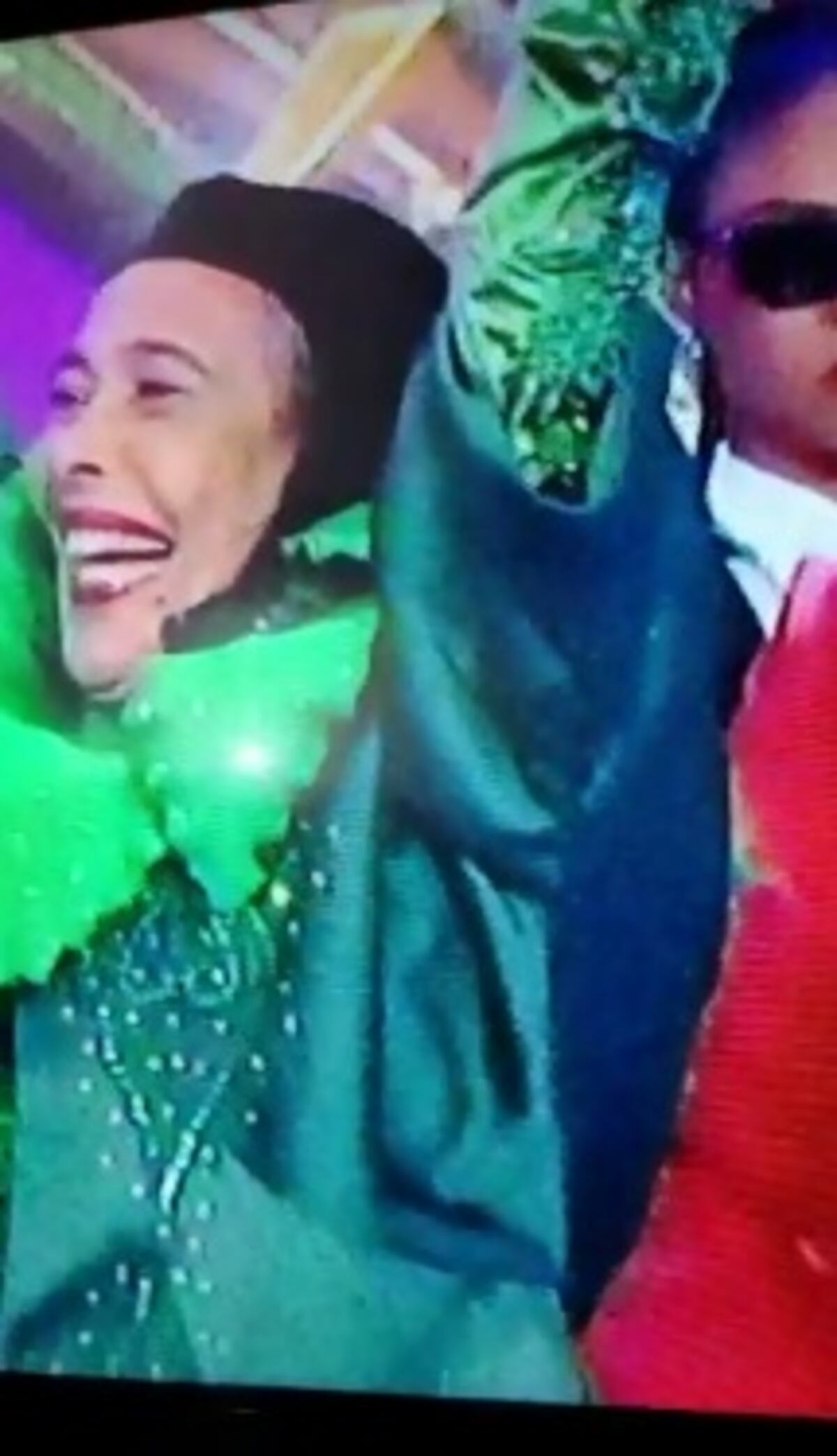 Mingthoy Giro se desenmascara. Era Papo en ¿Quién es la máscara? Video