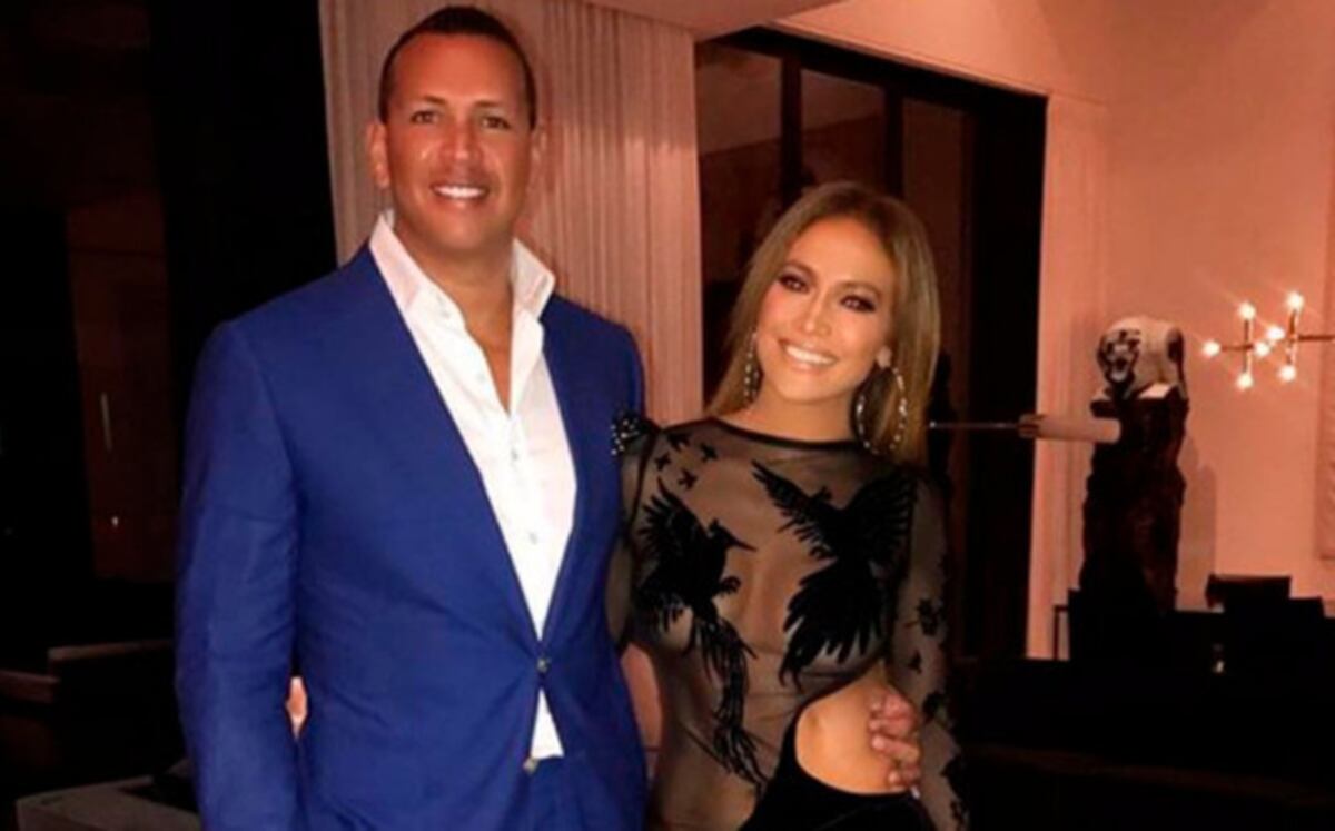 La foto por la que aseguran que JLo está embarazada