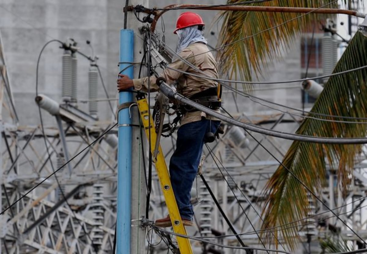 Gobierno asegura que no aumentará la tarifa eléctrica en los próximos 6 meses
