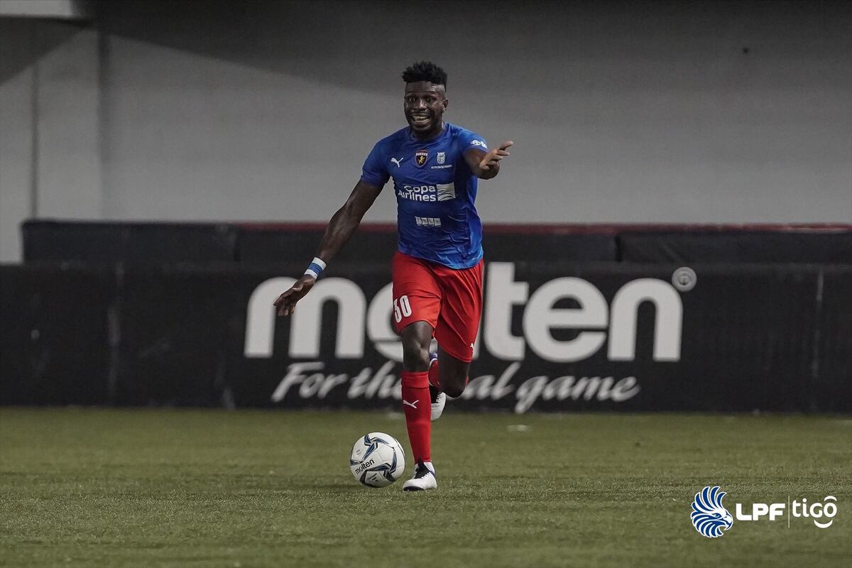 Plaza Amador y Universitario se mantienen invictos en el Torneo Apertura 2021