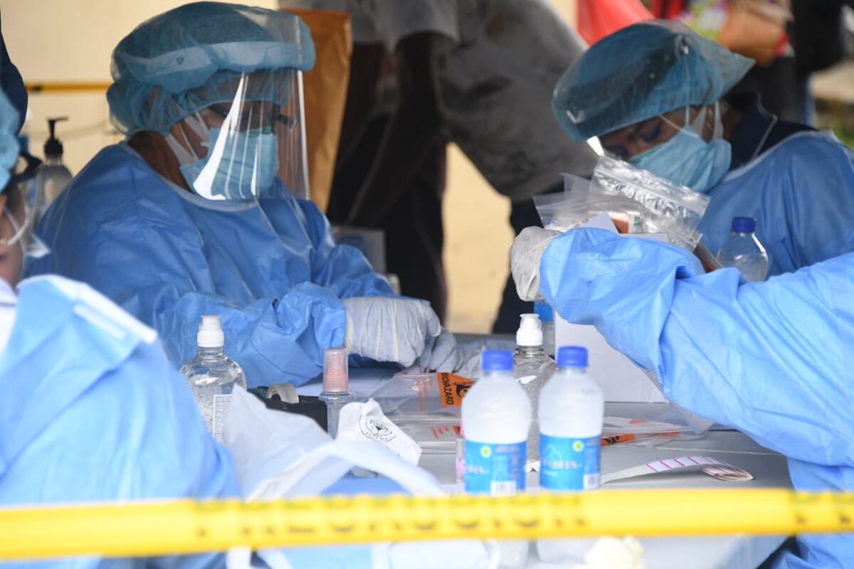 Se disparan las muertes por covid-19, reportan 17 este viernes. Uso de playas sigue prohibido y domingo es cuarentena total