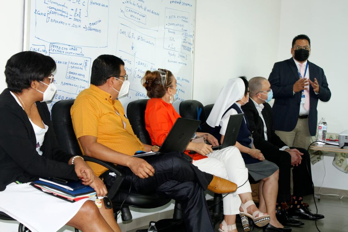 Meduca mantiene propuesta de $2 millones de subsidio para los colegios particulares