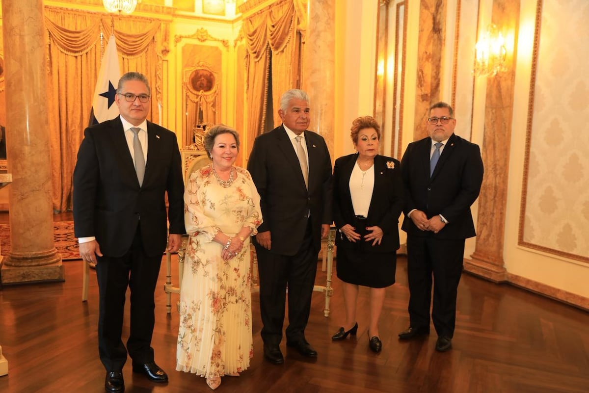 Agurto Ayala y Villalobos Jaén asumen como nuevos magistrados de la Corte Suprema