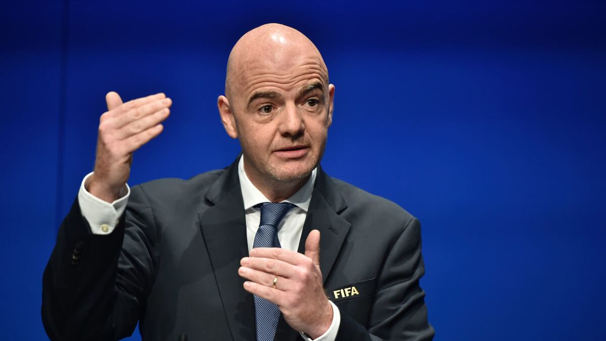 El ‘bicho’ picó al presidente de la FIFA. Infantino tiene coronavirus