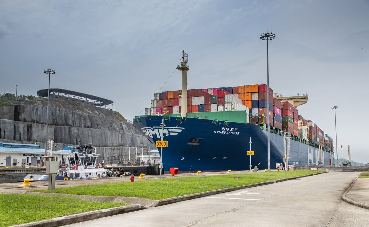 El Canal de Panamá extiende medidas de apoyo a sus clientes