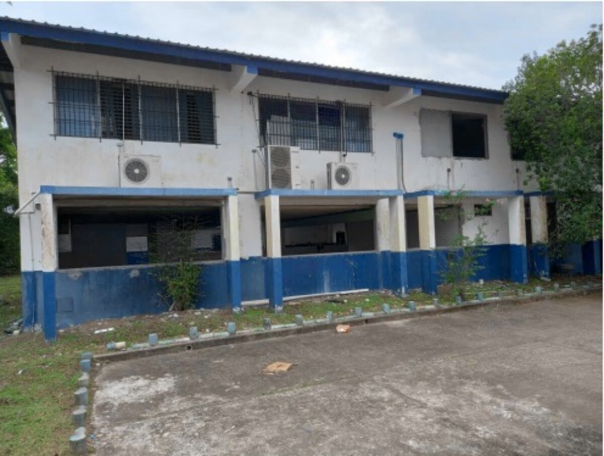 Ministerio de Educación tiene en desidia a los estudiantes y profesores del IPT de Juan Díaz