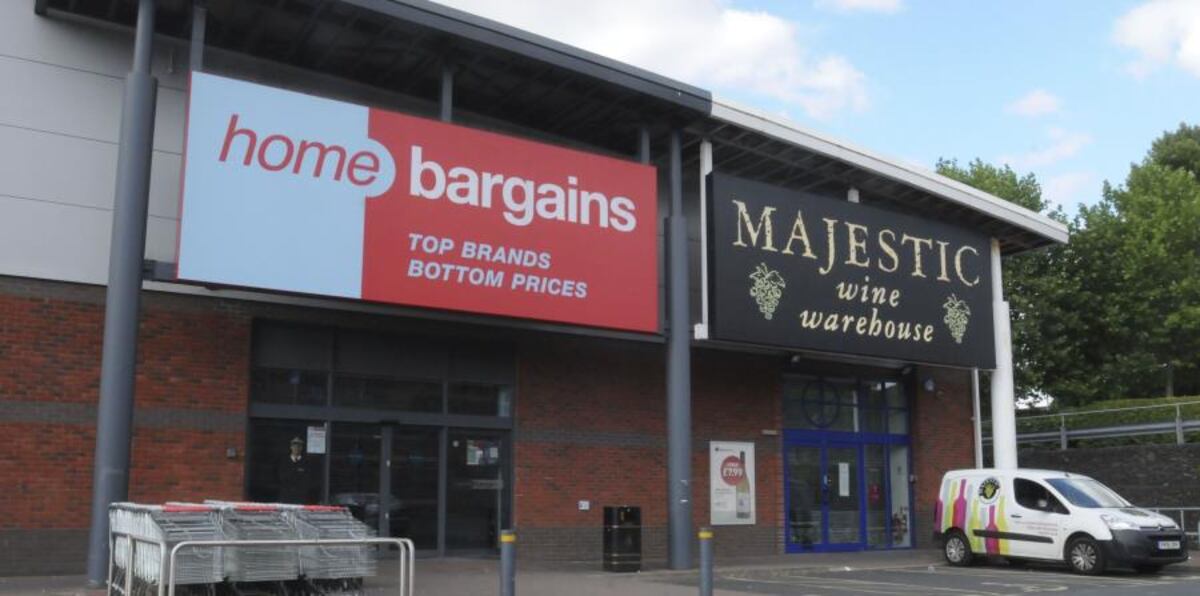 Niño de tres añitos es atacado con ácido en un supermercado