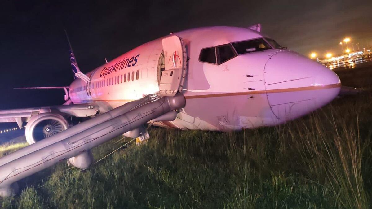 Avión que se salió de la pista al aterrizar viajaba con 159 pasajeros y 7 tripulantes. Copa reacciona